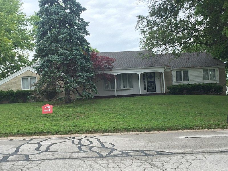1st image of 10924 Independence Blvd