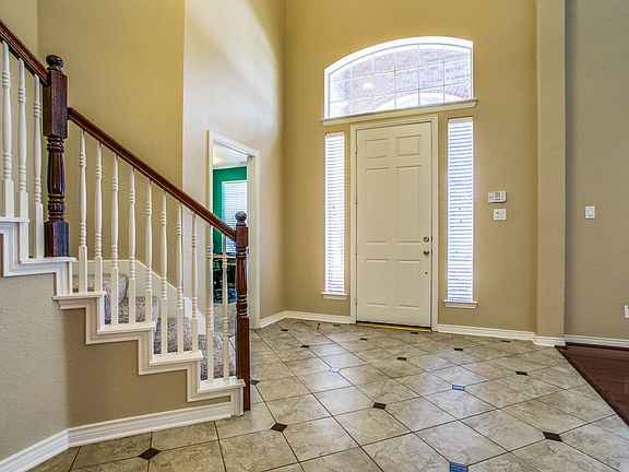 4th image of 3605 Matagorda Springs Dr