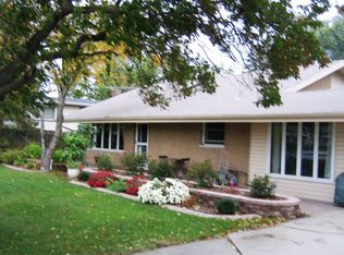 5612 W 127th St, Palos Heights, IL 60463