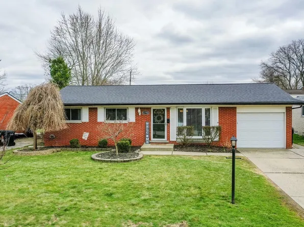 11702 Lancer Dr, Sterling Heights, MI 48313