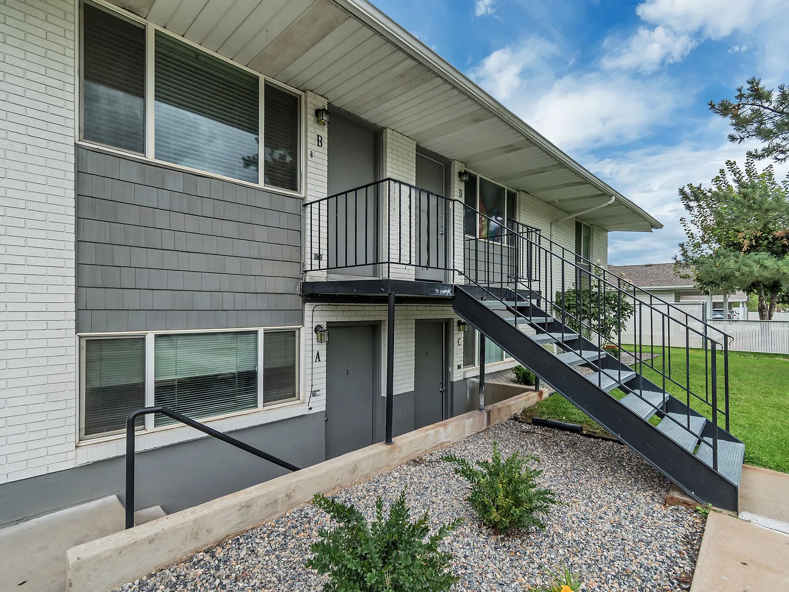 Orem Heights — Photo 2