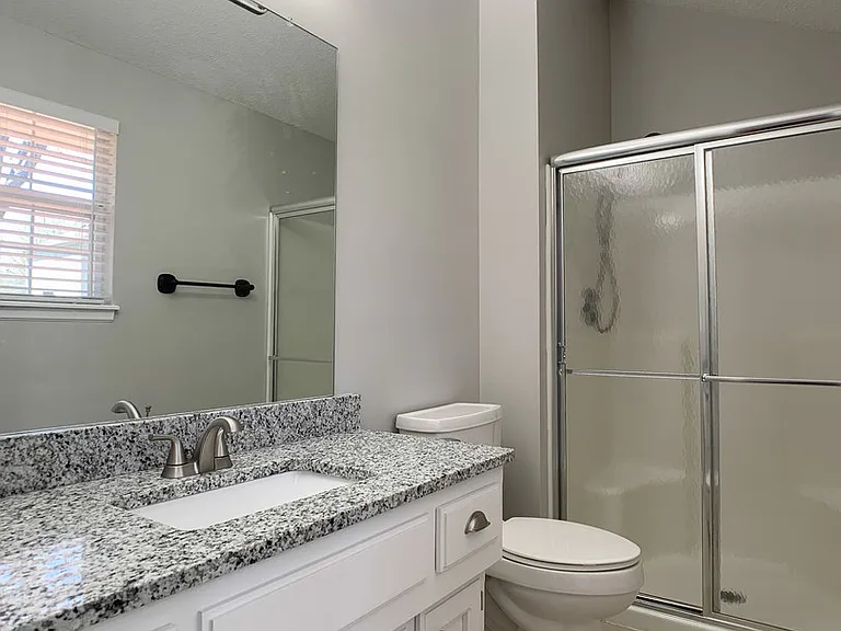 617 SE Battery Dr — Photo 12
