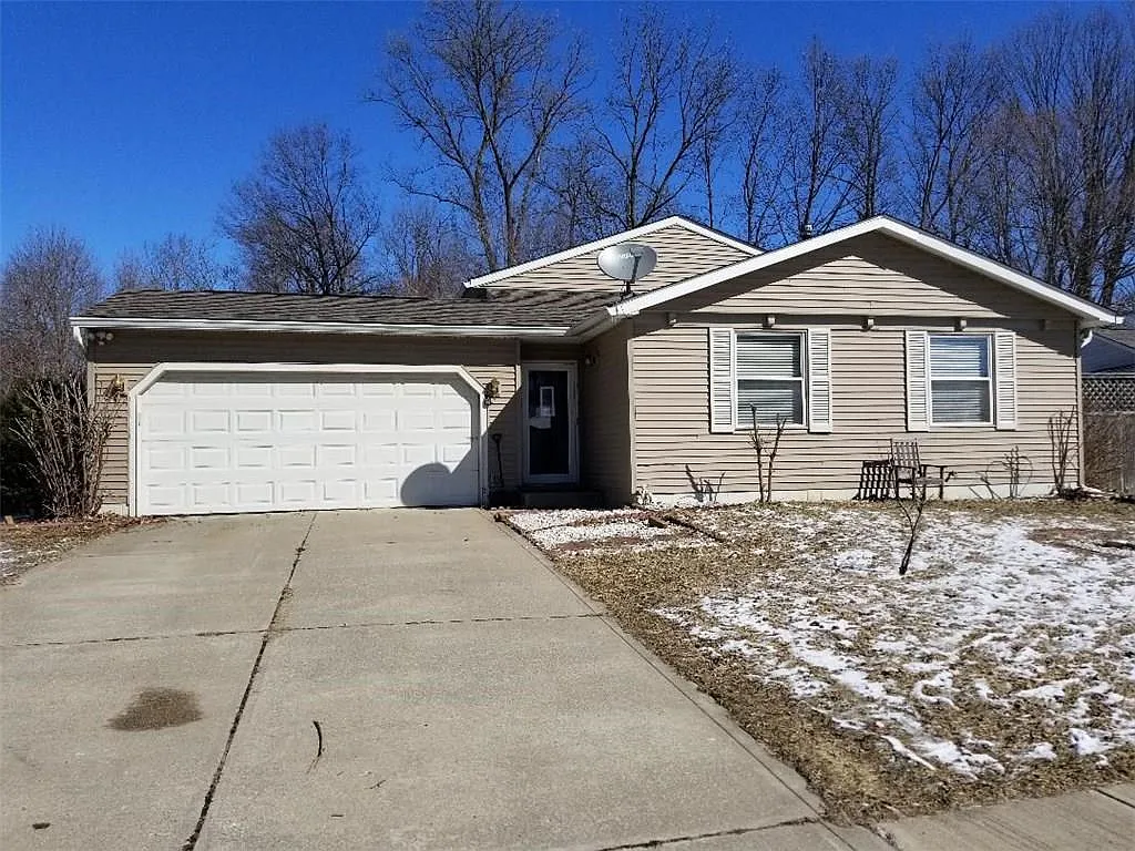 1519 Gumwood Dr photo 1