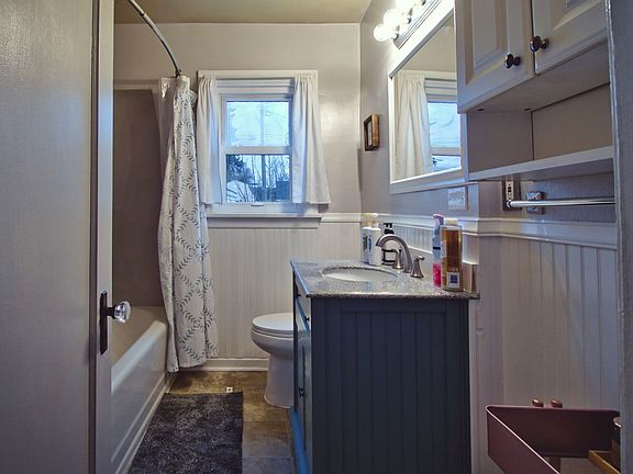 2nd image of 7411 S Fawcett Ave