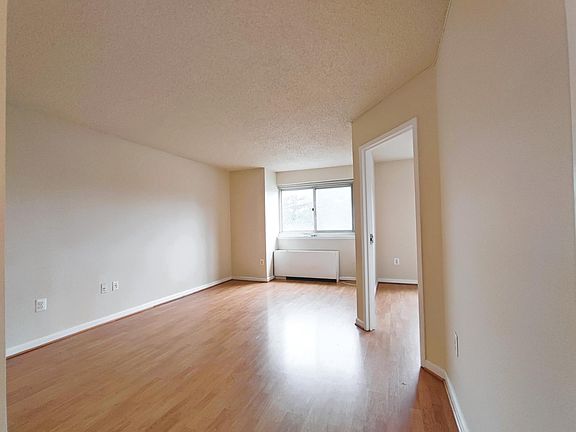 2nd image of 1225 Martha Custis Dr APT 204