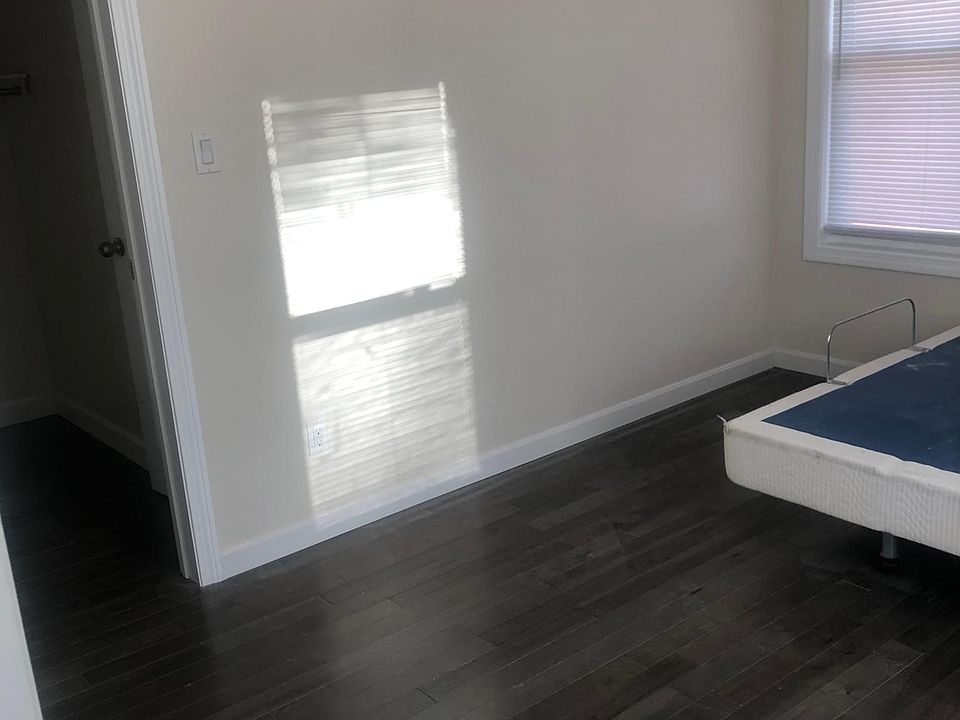 1st image of 1624 Elmwood Ave Floor 1