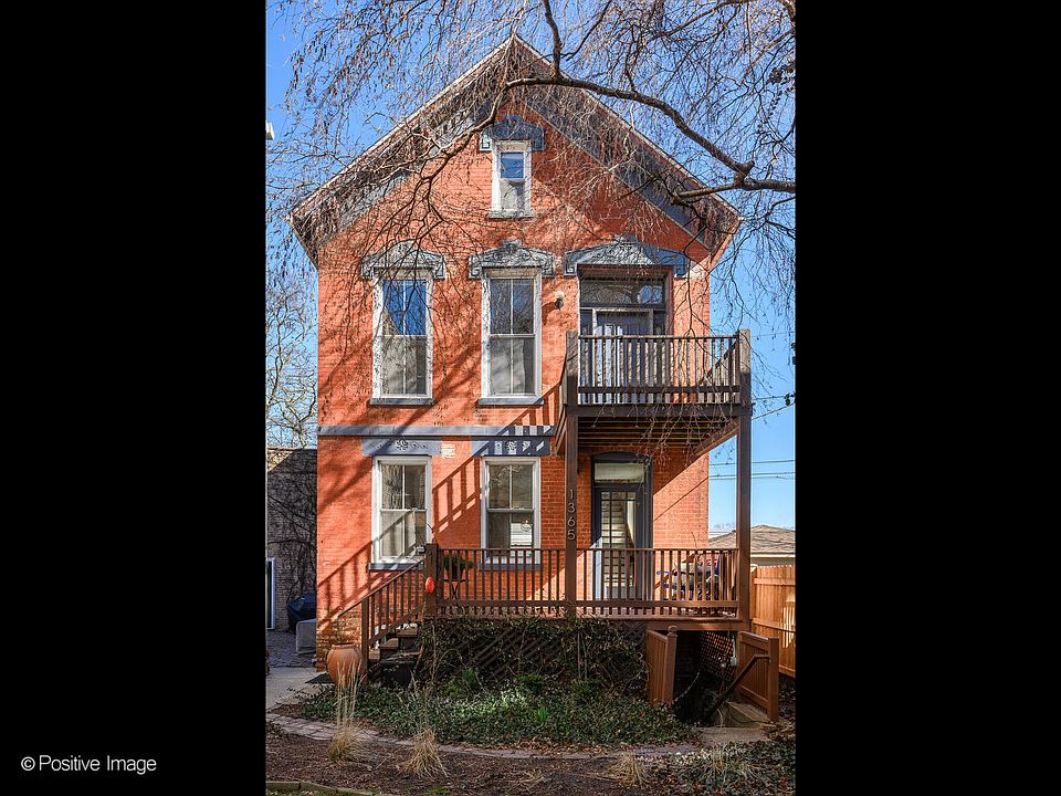 1st image of 1365 N Hoyne Ave #4