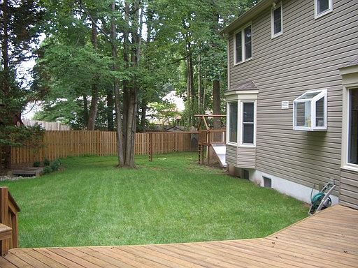 4th image of 9723 Dellford Ct