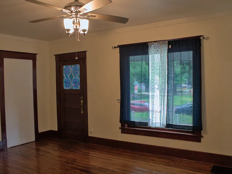 311 W Columbia Ave #1 — Photo 12