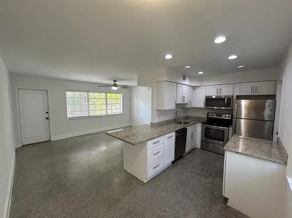 86 Isle Of Venice Dr APT 2, Fort Lauderdale, FL 33301