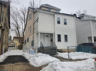 114 W End Ave, Newark, NJ 07106