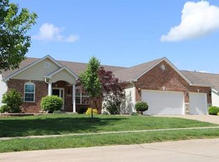 3525 Big Bear Ct, Wentzville, MO 63385