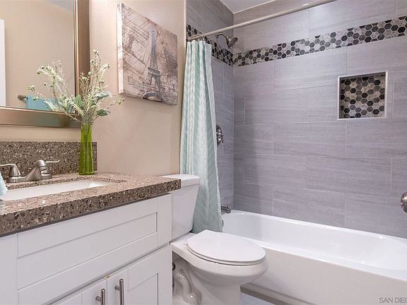 5th image of 1416 El Prado Pl