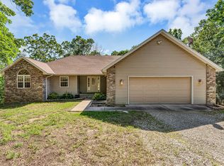 315 Rock Ridge Rd, Branson West, MO 65737