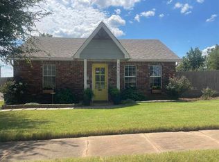 509 E Santa Fe St, Carney, OK 74832