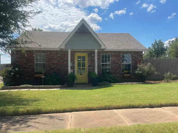 509 E Santa Fe St, Carney, OK 74832