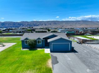 306 Davidson Blvd SW, Mattawa, WA 99349