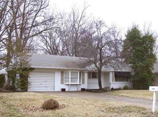 5666 Garden Valley Rd, Newburgh, IN 47630