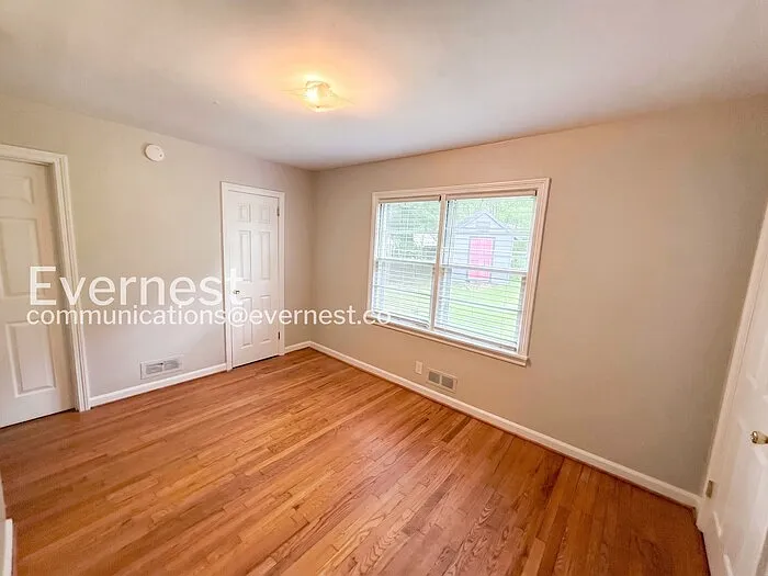 106 Acton Ave — Photo 18