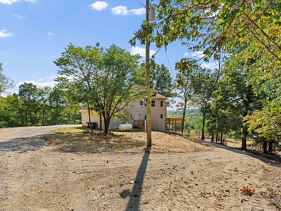 5th image of 2890 Panther Creek Road