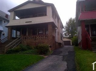 13210 Cranwood Dr, Garfield Heights, OH 44105