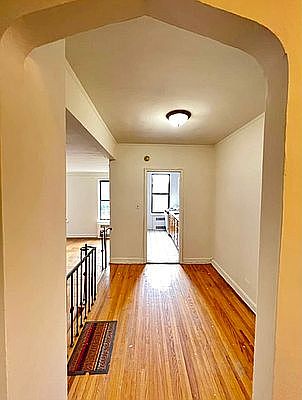 4th image of 8615 Elmhurst Ave APT 3B