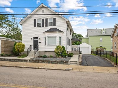 116 Pond St, Pawtucket, RI, 02860