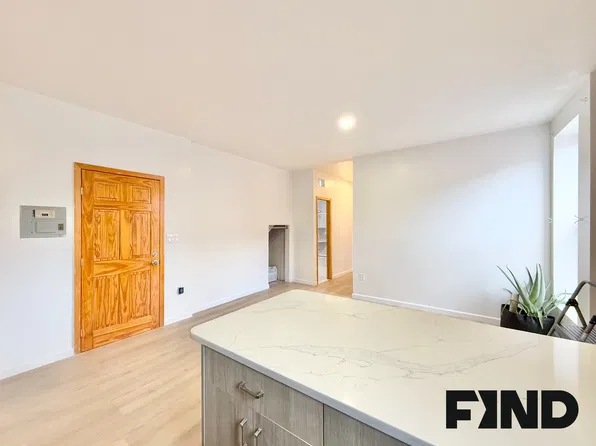 285 Smith Street #1, photo 4