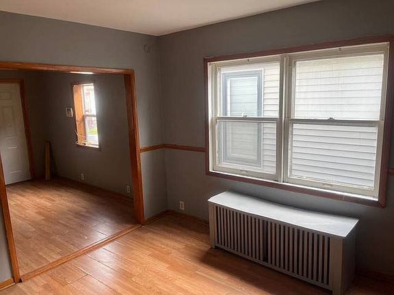 2nd image of 416 Price Ave