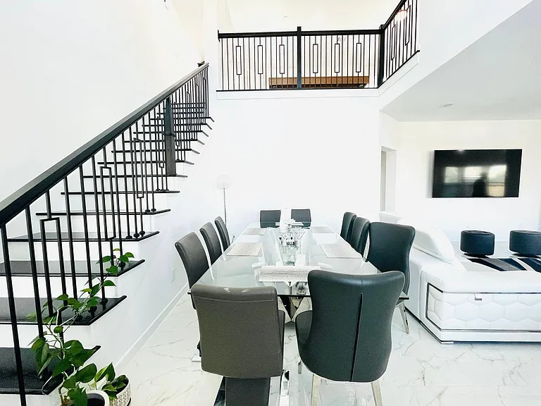 27039 Flower Isle Ln — Photo 3