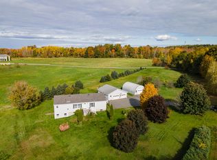 760 Cross Hill Rd, Vassalboro, ME 04989