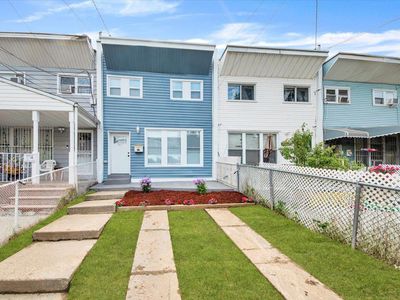 528 Bolton Avenue, Bronx, NY, 10473
