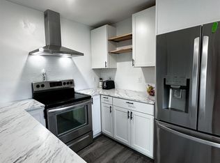 410 W 8th St, Winner, SD 57580