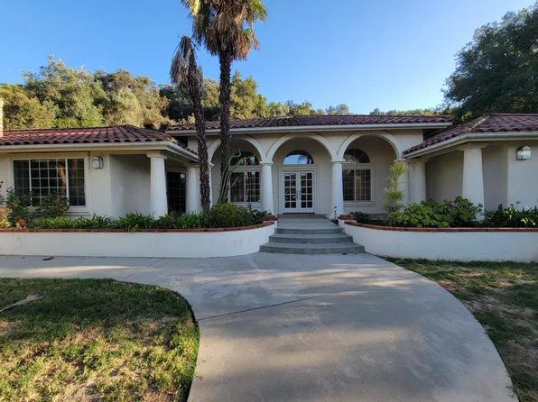 1635 Tecalote Dr, Fallbrook, CA 92028