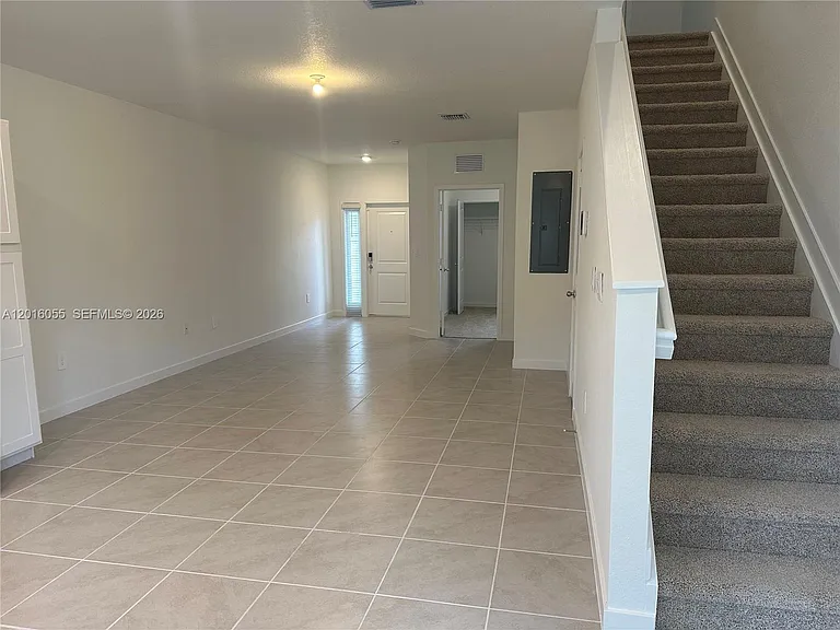 509 NE 1st Dr — Photo 21