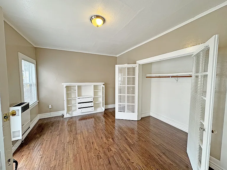 716 Raymond Ave #11 — Photo 6