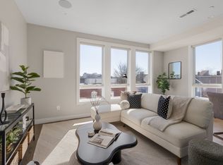 17 Chestnut Ave #3A, Jamaica Plain, MA 02130
