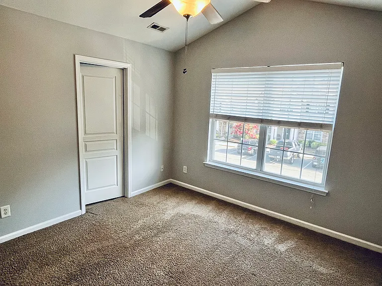 961 Copperstone Ln — Photo 16