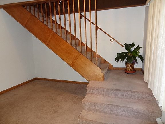 3rd image of 2904 Calwagner St