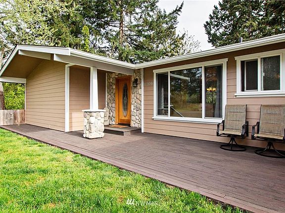 2nd image of 6906 5th Ct SE