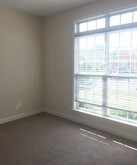5034 Greyfield Pl N — Photo 16