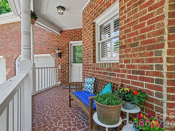 3rd image of 4133 Ashleytown Ln