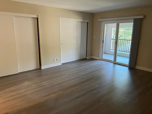 5th image of 2268 Clay St #A