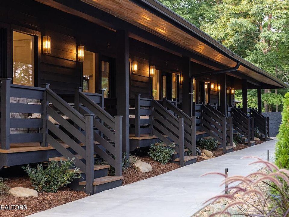 1st image of 4155 Dollys Dr