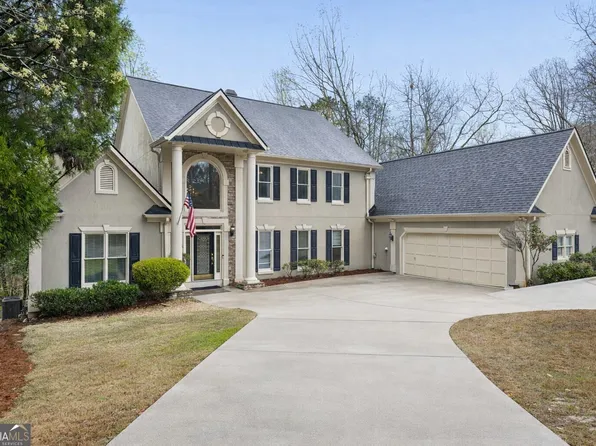 3322 Rough Creek Dr, Woodstock, GA 30189