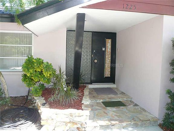 2nd image of 1225 Kapok Kove Cir