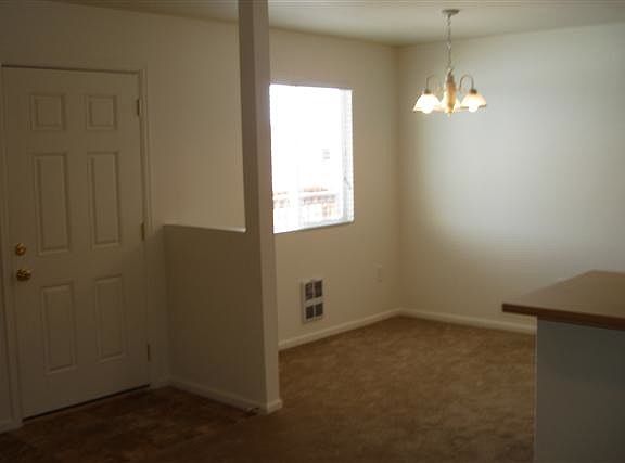 4th image of 1219 Arnold St Unit B