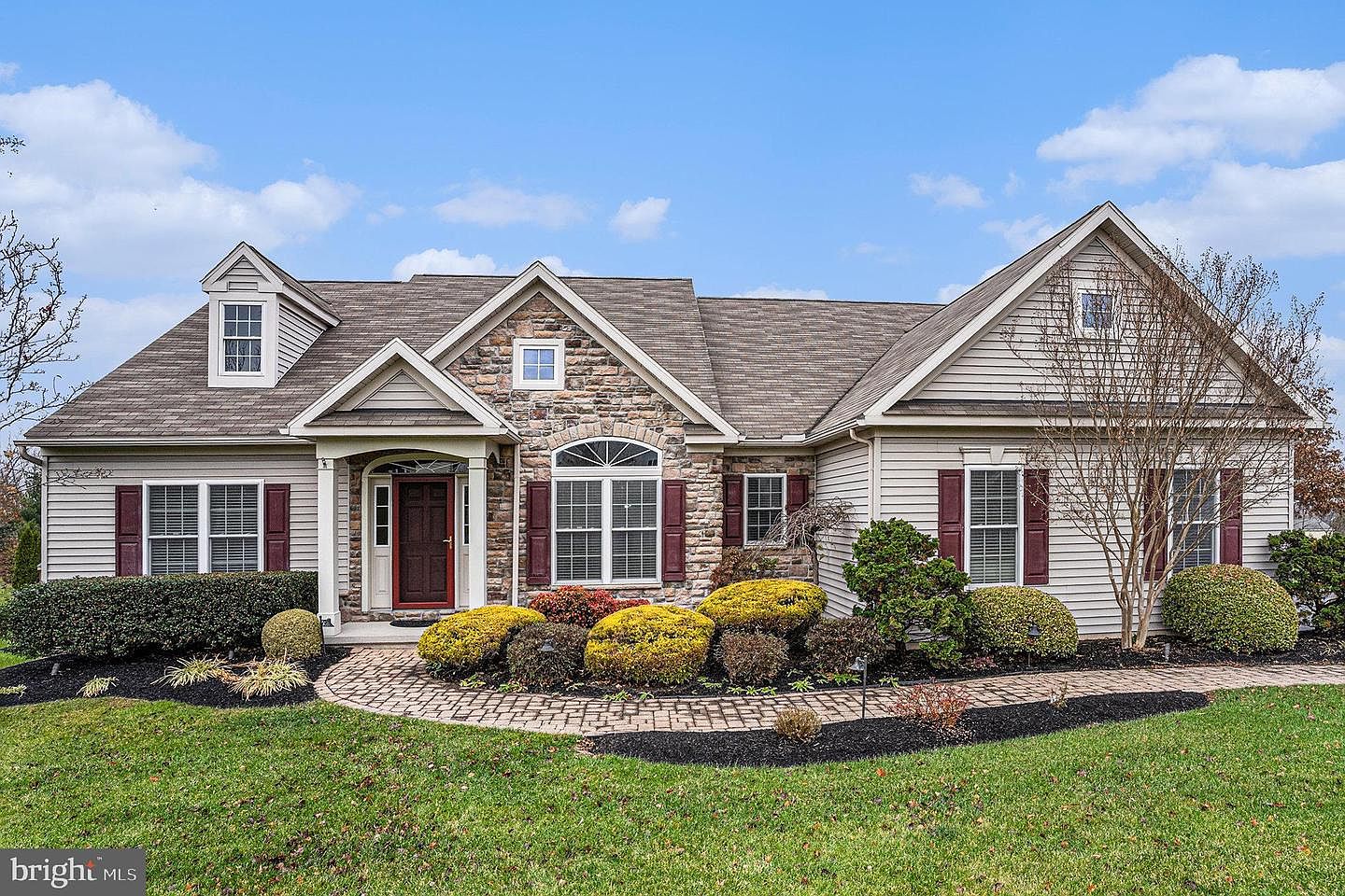 95 Clover Hill Ln, Spring City, PA 19475 | Zillow