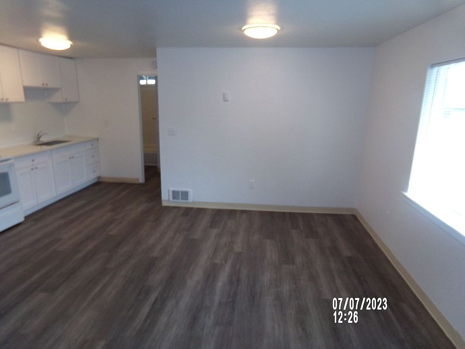 110 Mill 110 N Mill St Aberdeen WA Zillow