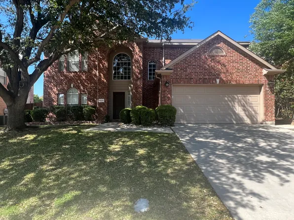 8005 Mount Shasta Cir, Fort Worth, TX 76137